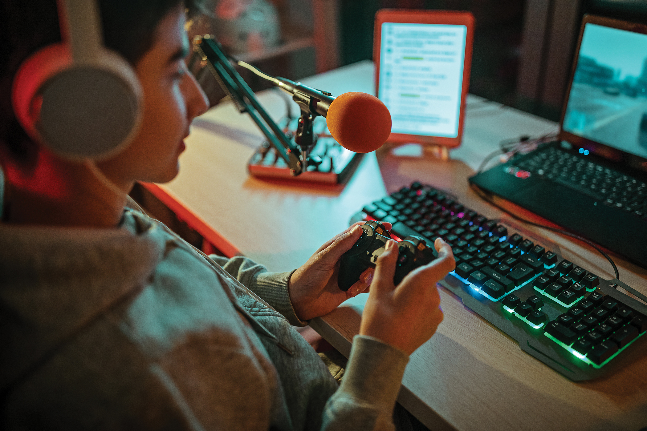 The Rise of Mobile Online Game Platforms